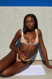 Фотография номер 12 - Pamela, 20 лет